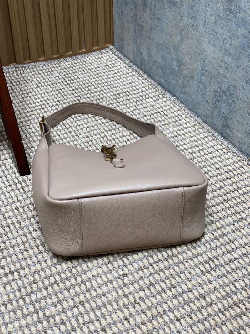 Y51 hobo bags